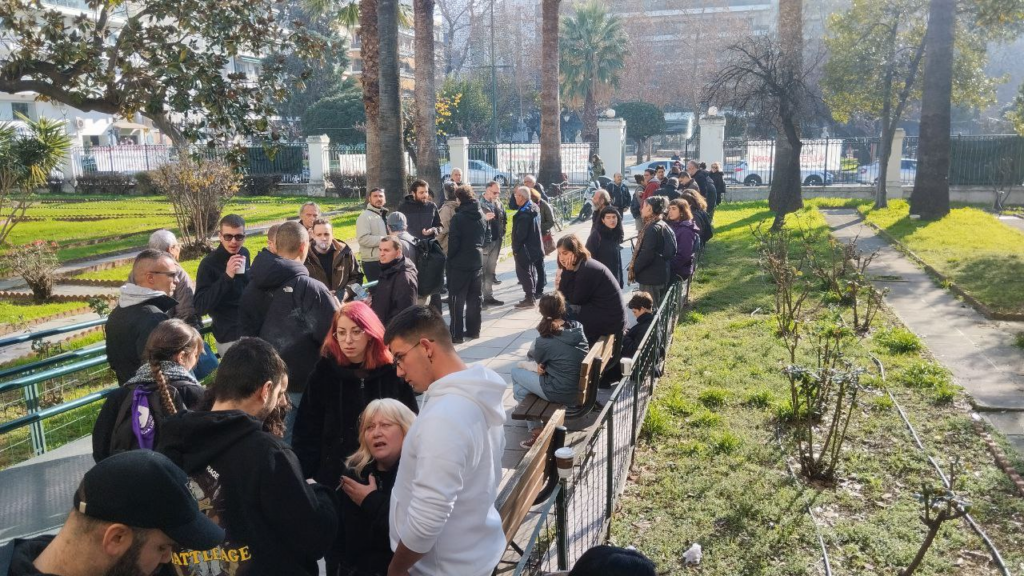 Βόλος: Σε εξέλιξη η δίκη των τριών αστυνομικών που κατηγορούνται για τον ξυλοδαρμό του Βασίλη Μάγγου